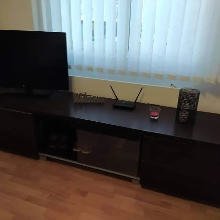 Apartment Reni *